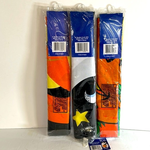 Meadow Creek Vintage Halloween NOS Sealed Set of 3 Decorative Flags 28” x 40” - Picture 8 of 15